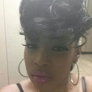 Meet your Posher, Conchita