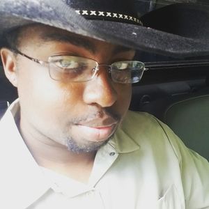 Meet your Posher, Adrian