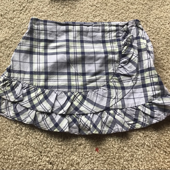 Skirts - Picture 2 of 2