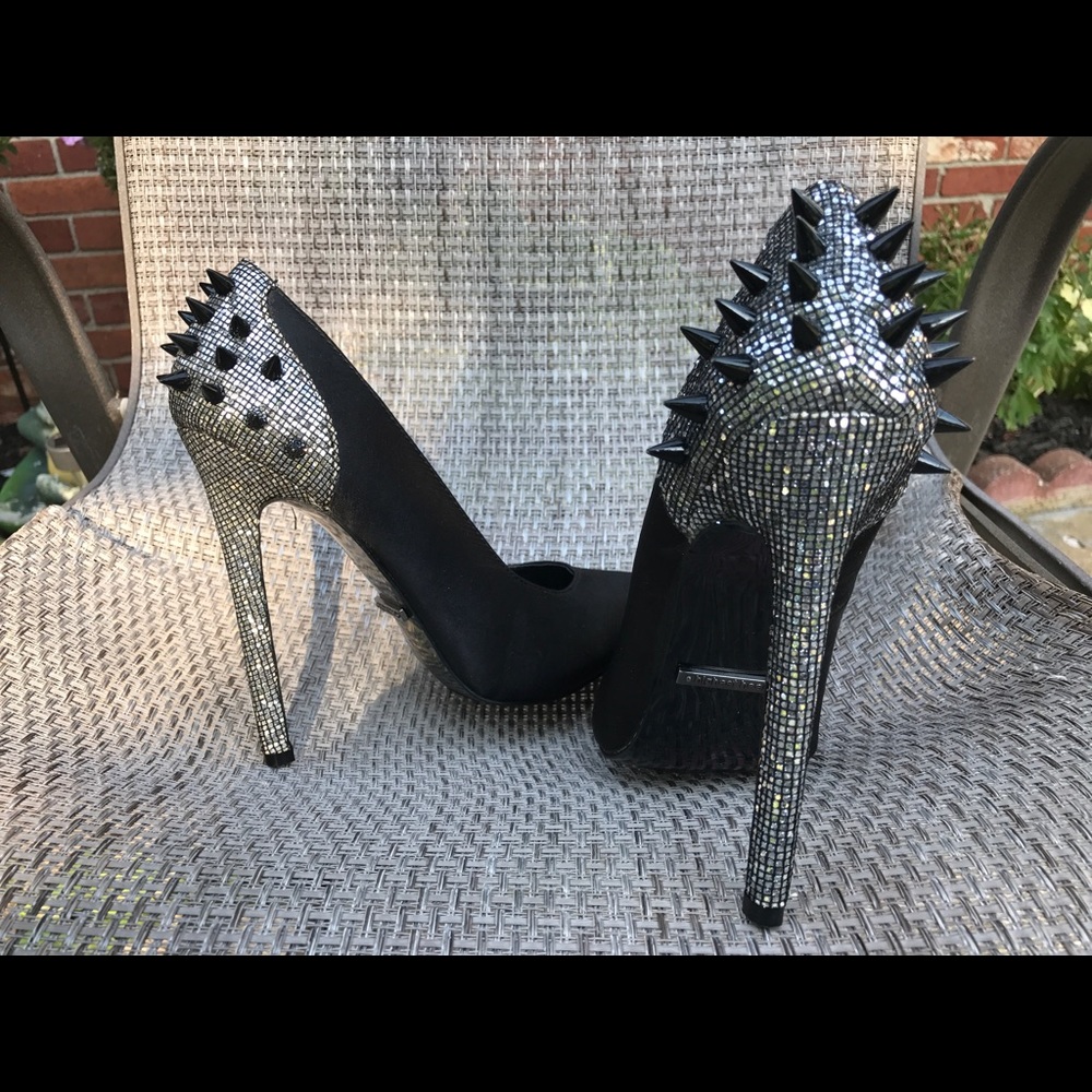 Spike heels size 7