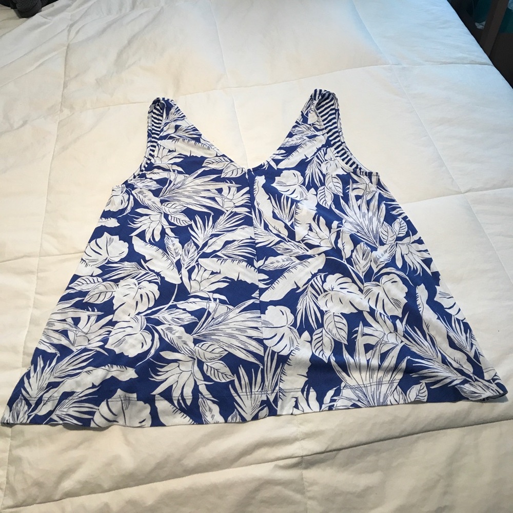 Patterned Navy and White Tank Top - Old Navy