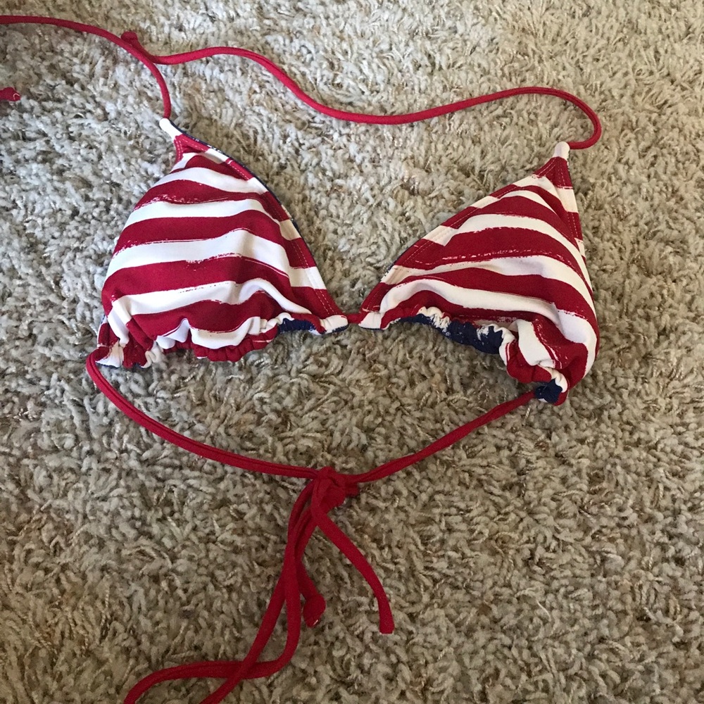 Reversible bikini top 🇺🇸 - Picture 2 of 2