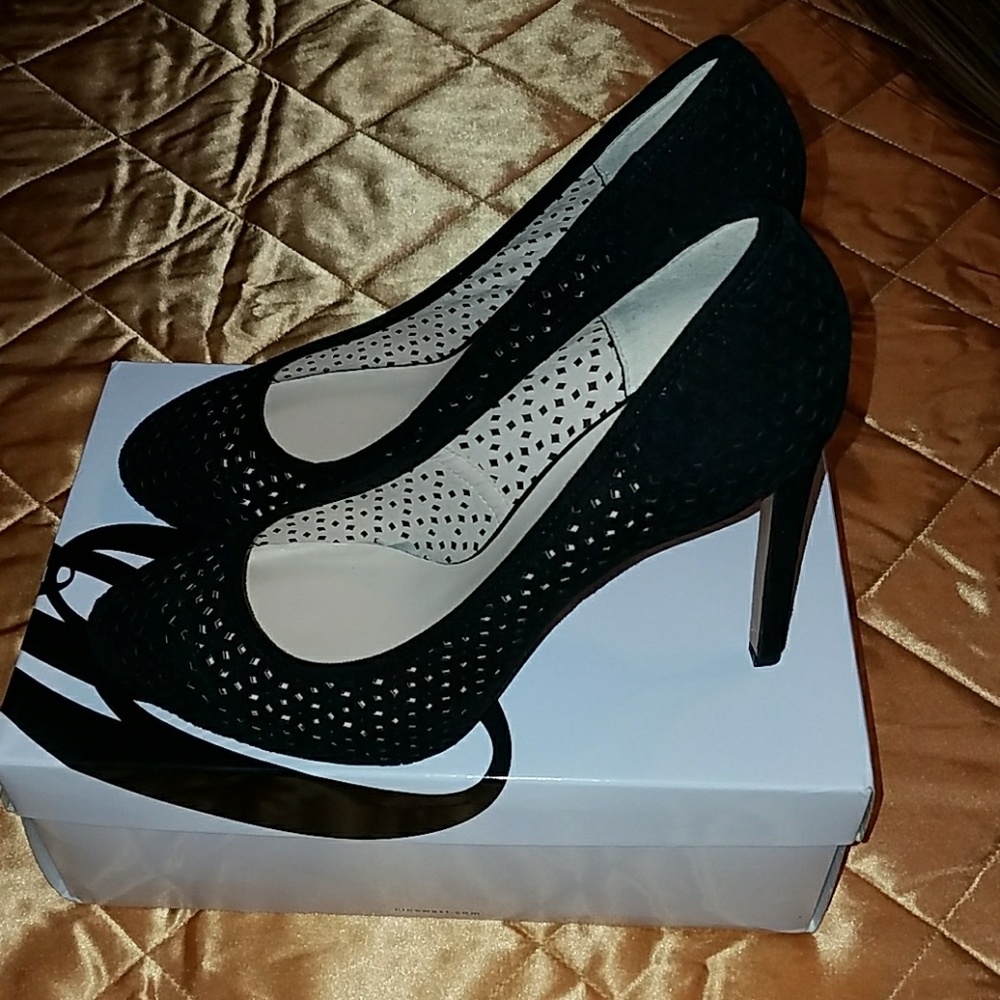 Gorgeous Nine West Pumps!