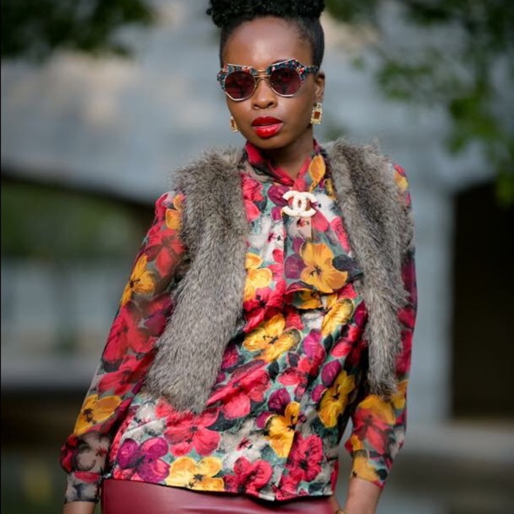 Floral Vintage Sheer sleeve Blouse