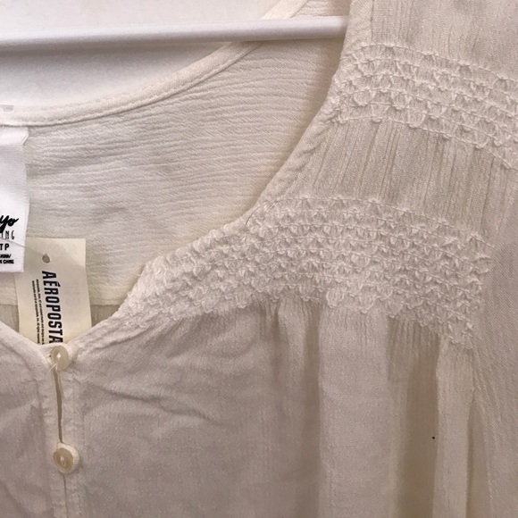 Top - Picture 2 of 2