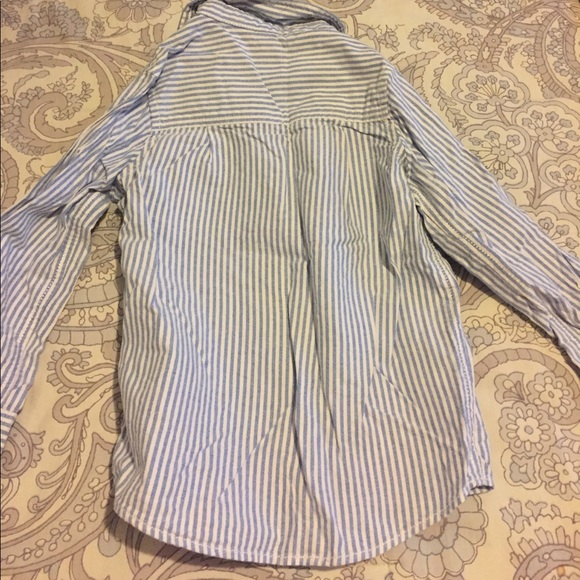 OshKosh shirt - Picture 2 of 3