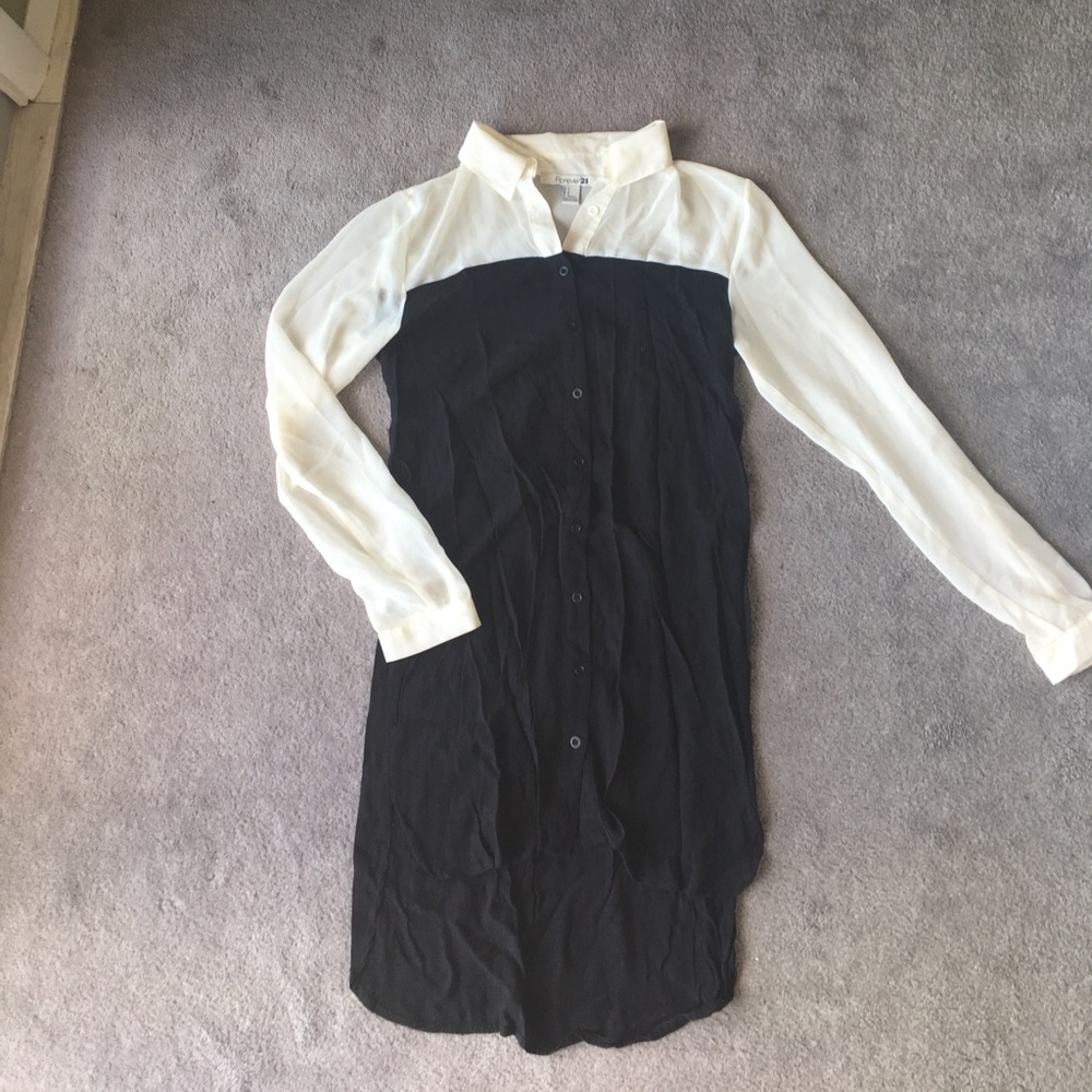 Black and white colorblock high-low shirtdress
