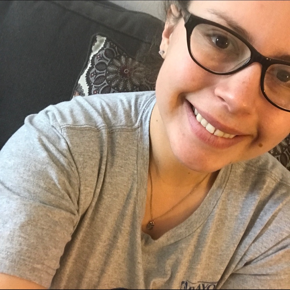 Meet your Posher, Jessica