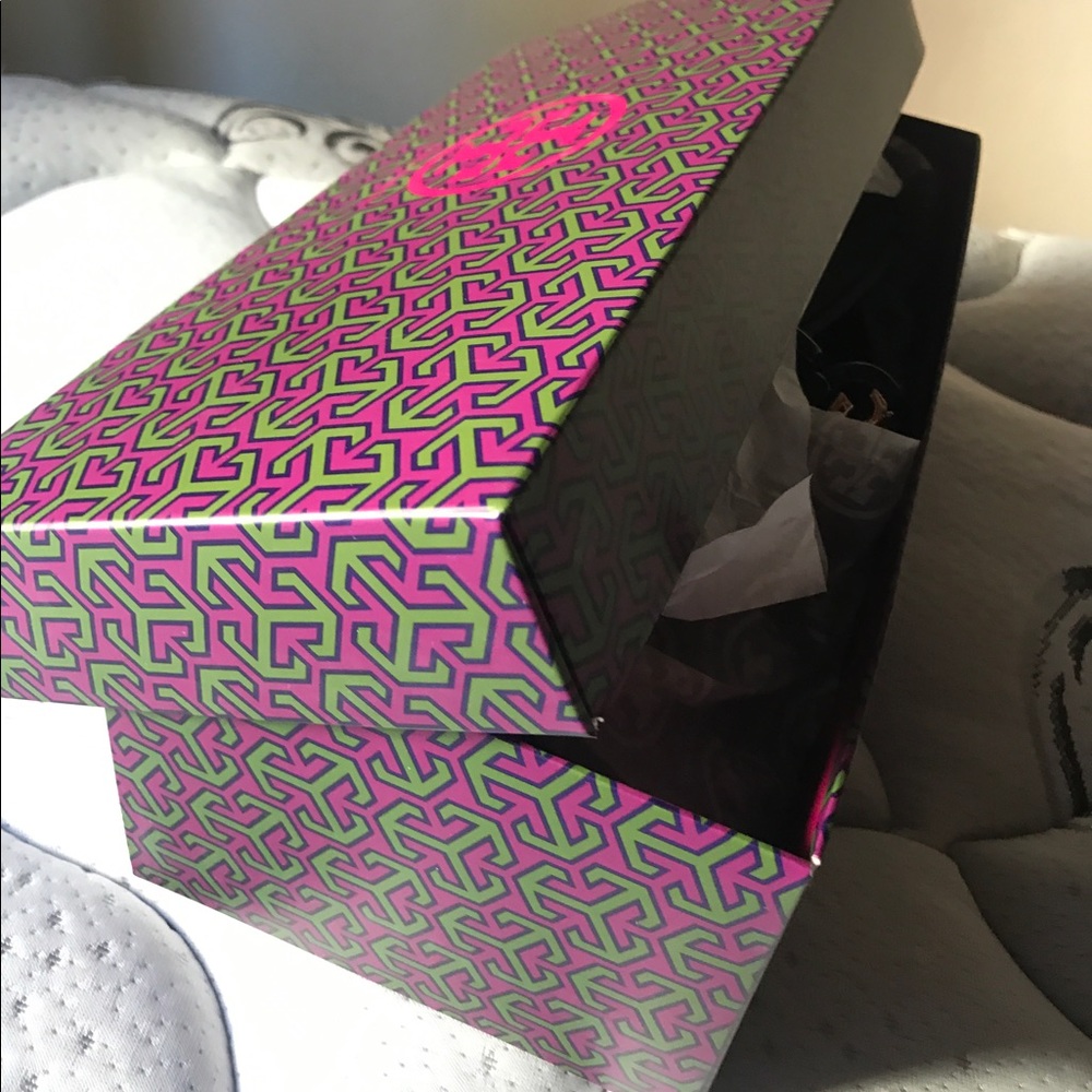 New Tory Burch Black Slippers