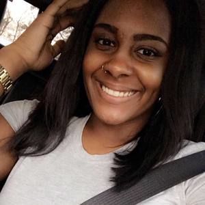 Meet your Posher, Jade