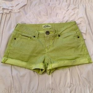 💥5/$25 Item💥 Like New Shorts Junior Size 0/Small