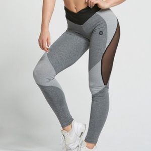 Sexy V-shaped leggings mixed grey with mesh