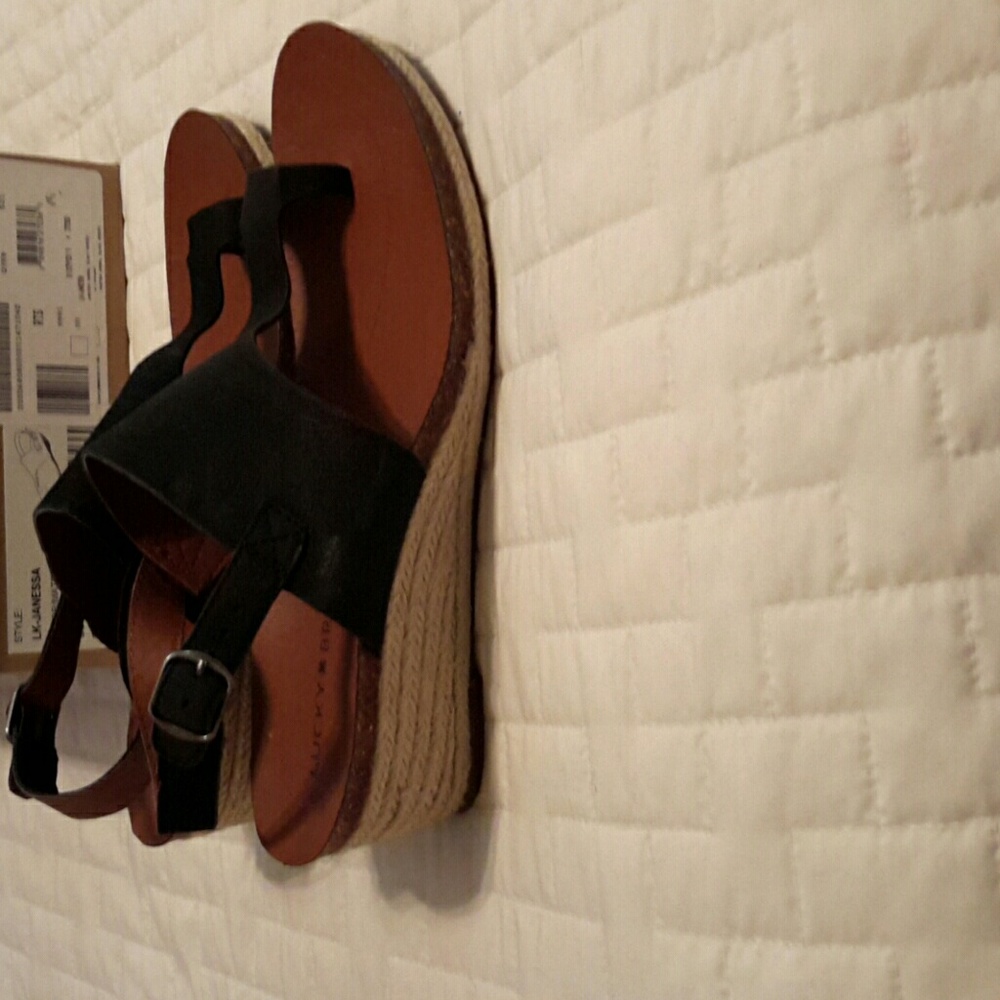 Lucky Brand sandals black style Janessa