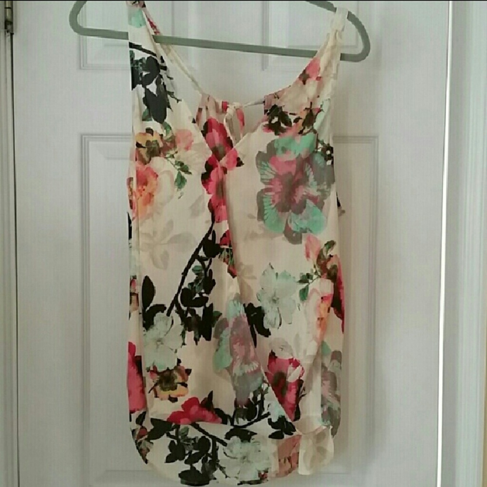 Floral tank