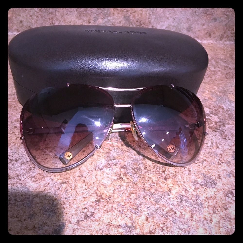🎊SALE🎉Michael Kors Rose Gold Aviator Sunglasses