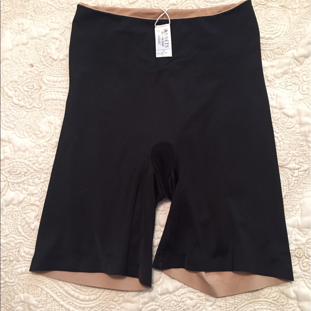 Reversible Assets, size large NWOT