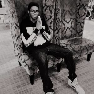 Meet your Posher, Kendall