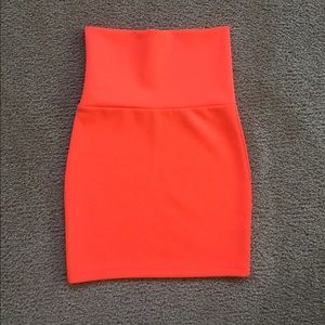 Banded Mini Skirt