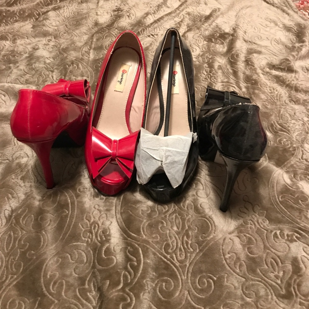 Red and black pumps
