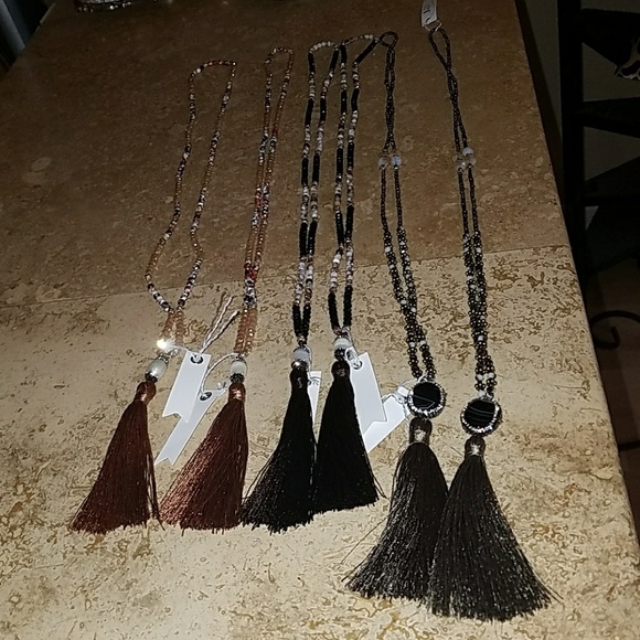 Necklace - Picture 2 of 2