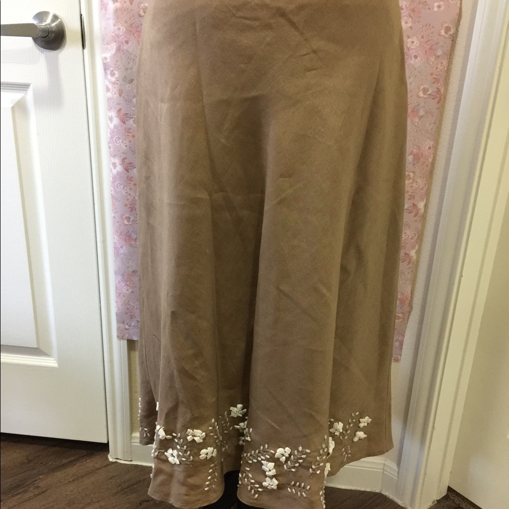 Coldwater Creek light brown skirt