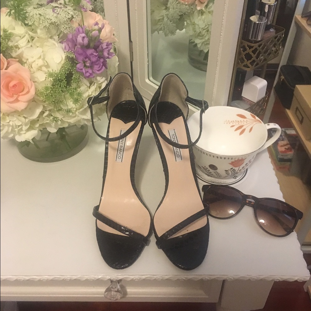 Black Snakeskin Leather Minimalist Heels