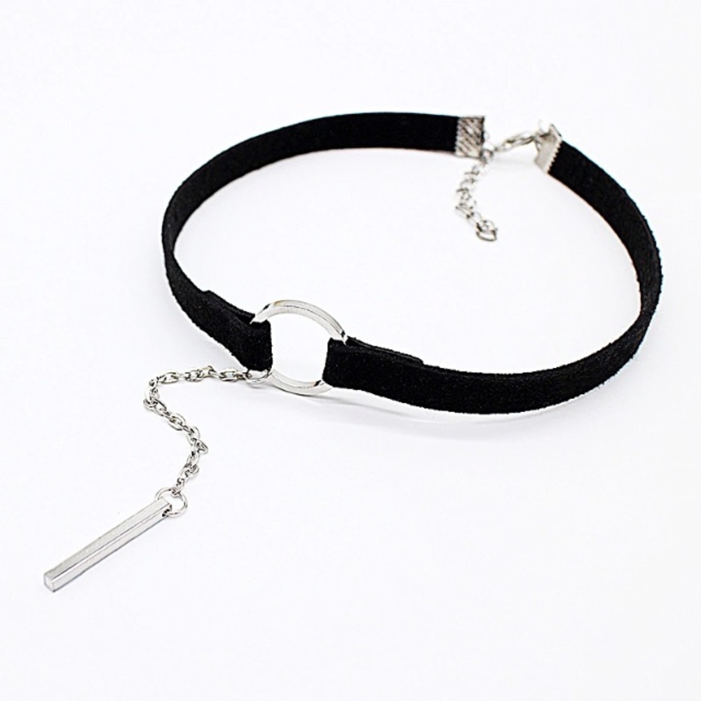 🔆Silver velvet Love Circle Choker🔆