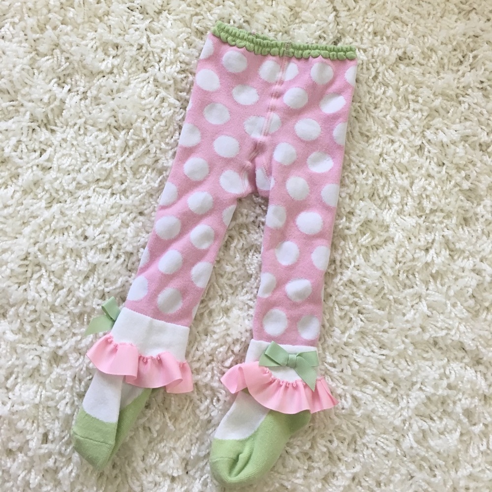 Pink footed tights w polka dots 💖