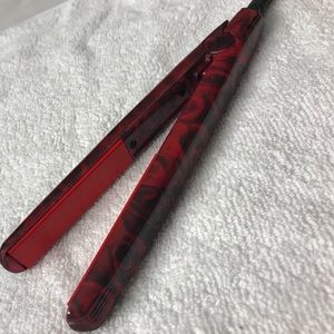 🌹 mini flat iron 🌹