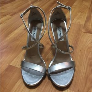 Steve Madden Silver Heels