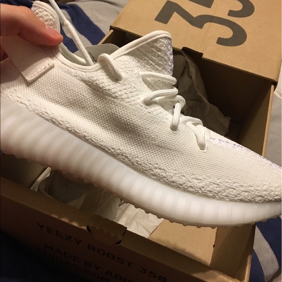SOLD Yeezy cream size 8 - Picture 2 of 5