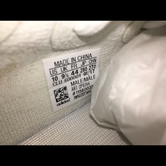 SOLD Yeezy cream size 8 - Picture 5 of 5