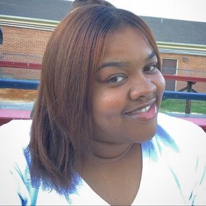 Meet your Posher, Ebonee