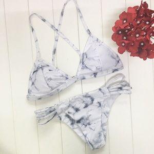 Marble print bikini