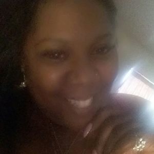 Meet your Posher, Aisha
