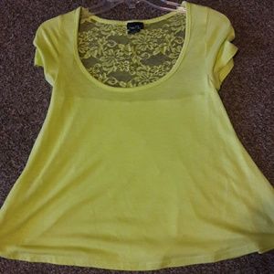 Rue 21 T-Shirt