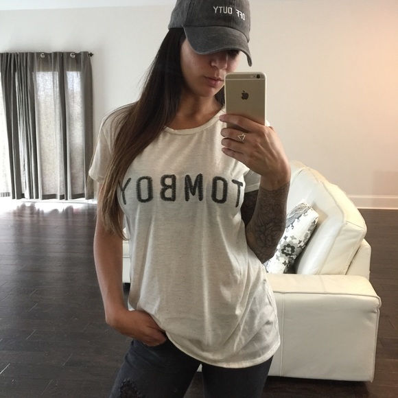 Tomboy Sexy Slouch Tee - Picture 7 of 8