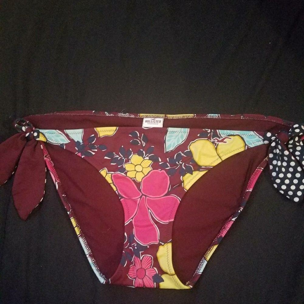 Bathing suit bottom