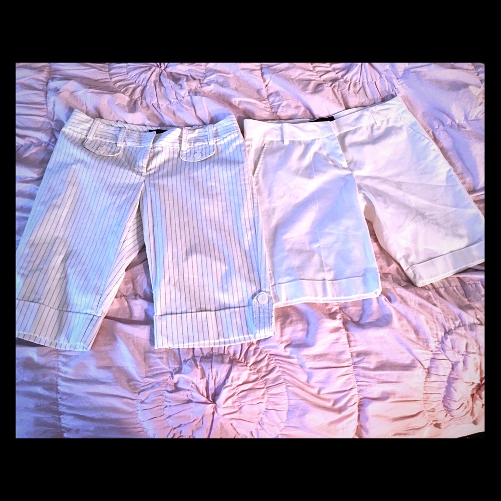 2 pairs of Bermuda Shorts