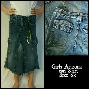 GIRLS size 6x jean skirt. Modest. No splits.