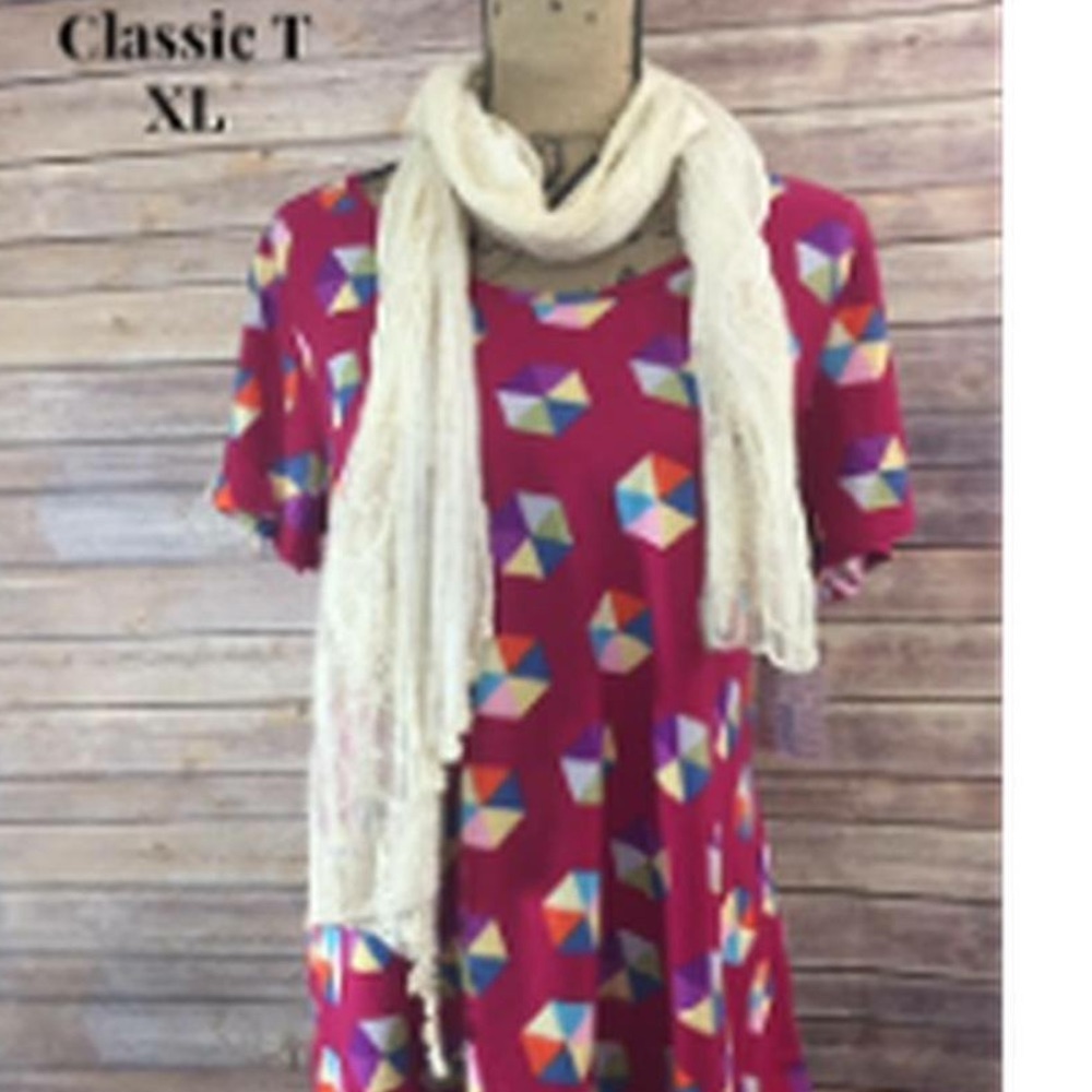 lularoe classic tee
