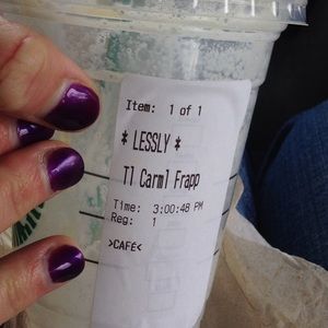 Meet your Posher, Lesli