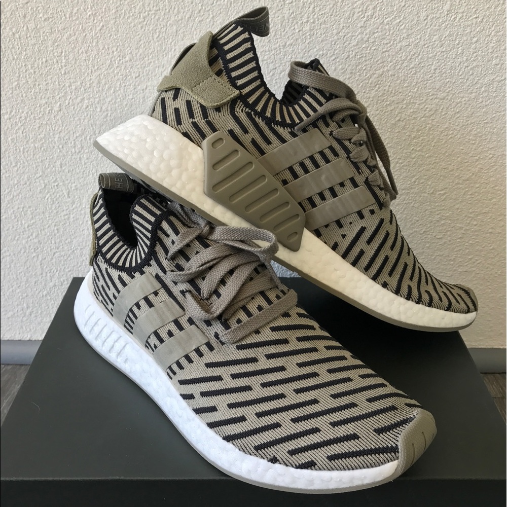 ❌SOLD❌ NMD R2 Primeknit Olive Green Size 10.5