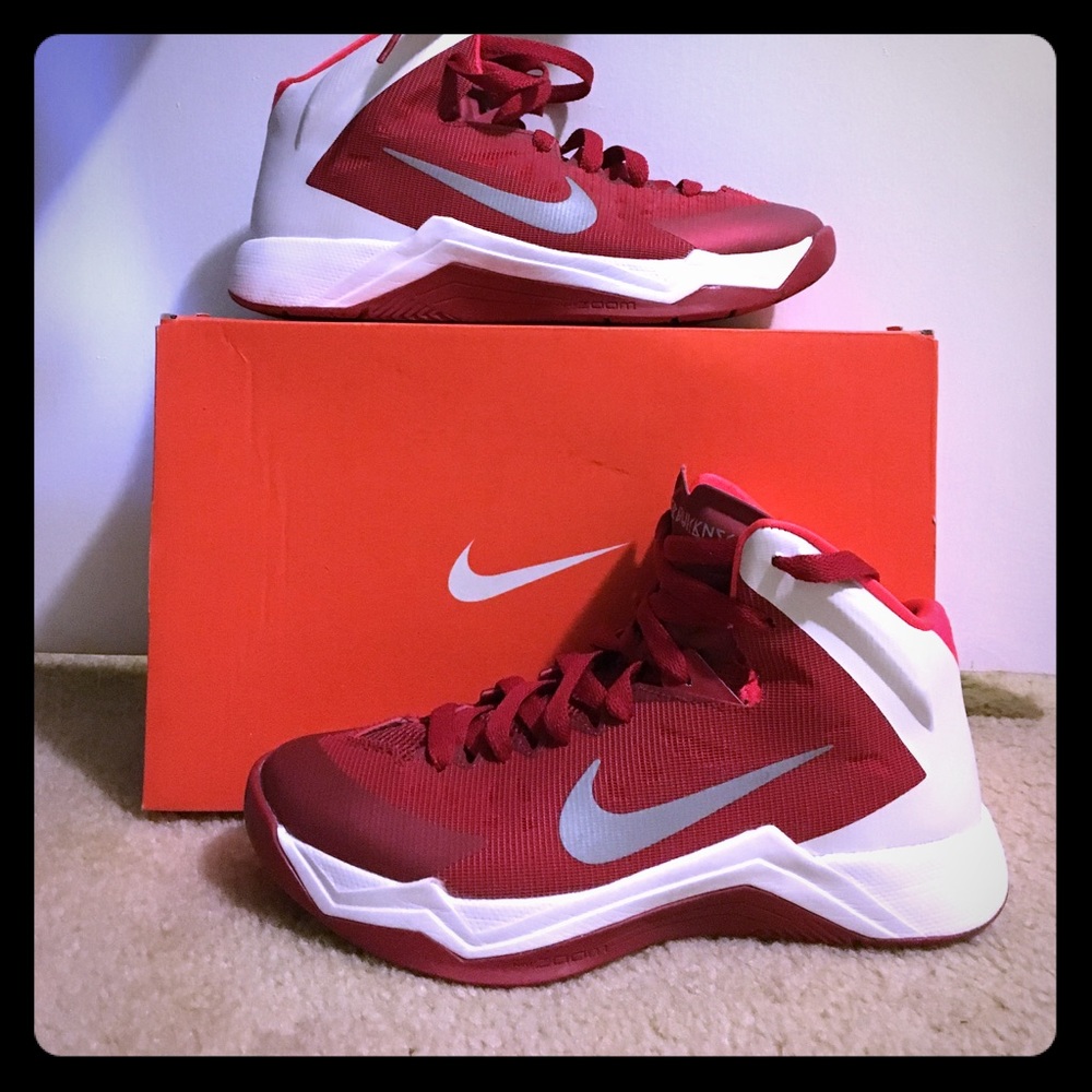 Nike Hyperquickness Basketball Shoes