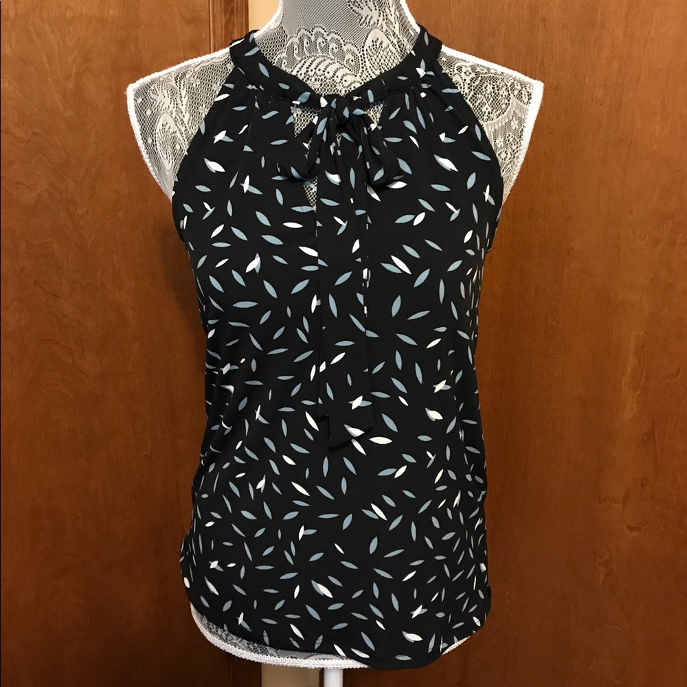 Banana Republic Stretchy top with bow