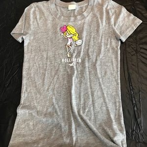 Hollister grey tee