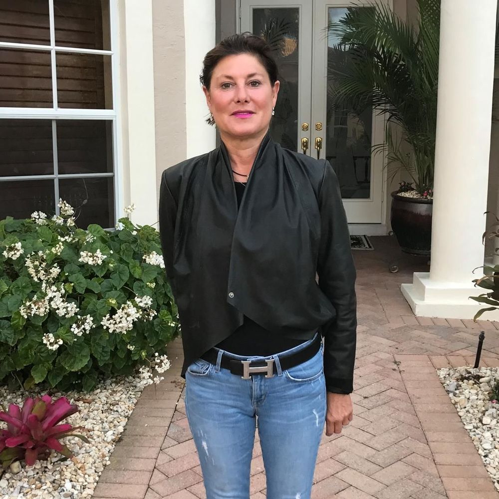 Meet your Posher, Lynda