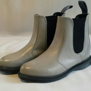 Dr. Martens Chelsea Boot NWOT