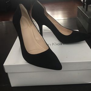 Calvin Klein black suede pumps size 6
