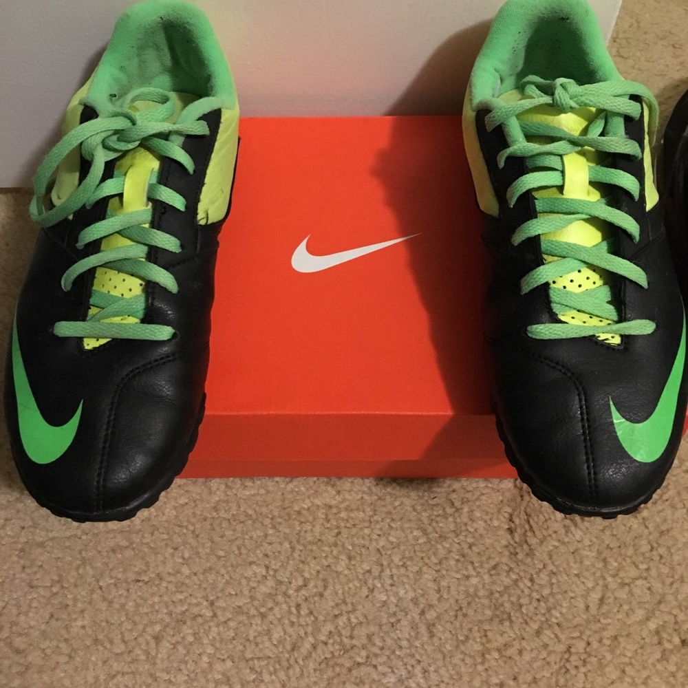 Nike Indoor Soccer Shoes